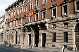 PIMEM exige crear lotes más pequeños para que las pymes accedan a la contratación pública