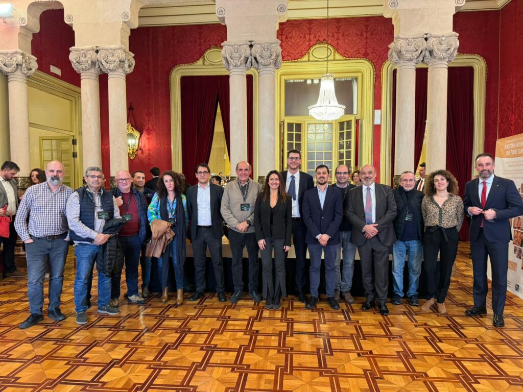 El Parlament aprueba la ley que protege al sector del taxi frente a los VTC