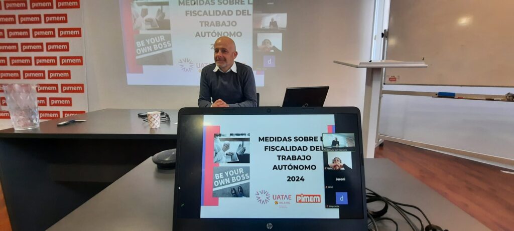 Jeroni Valcaneras (UATAE Balears) imparte un curso en PIMEM para autónomos