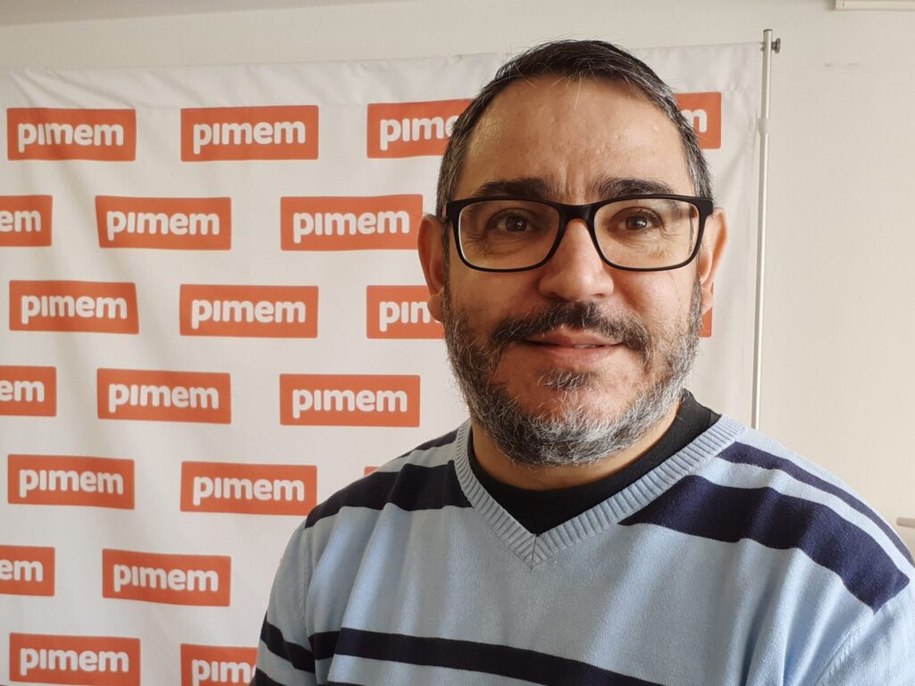 Los guías turísticos de PIMEM alertan sobre la seguridad de los trasportines en autocares