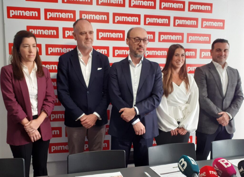 El informe turístico de PIMEM prevé un crecimiento del 8% 10% para la temporada 2024