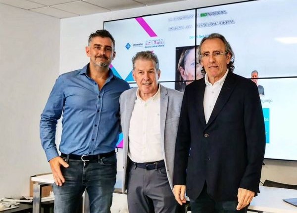 El doctor Manuel Ruiz Agenjo imparte en ADEMA una jornada sobre Odontología Biofuncional