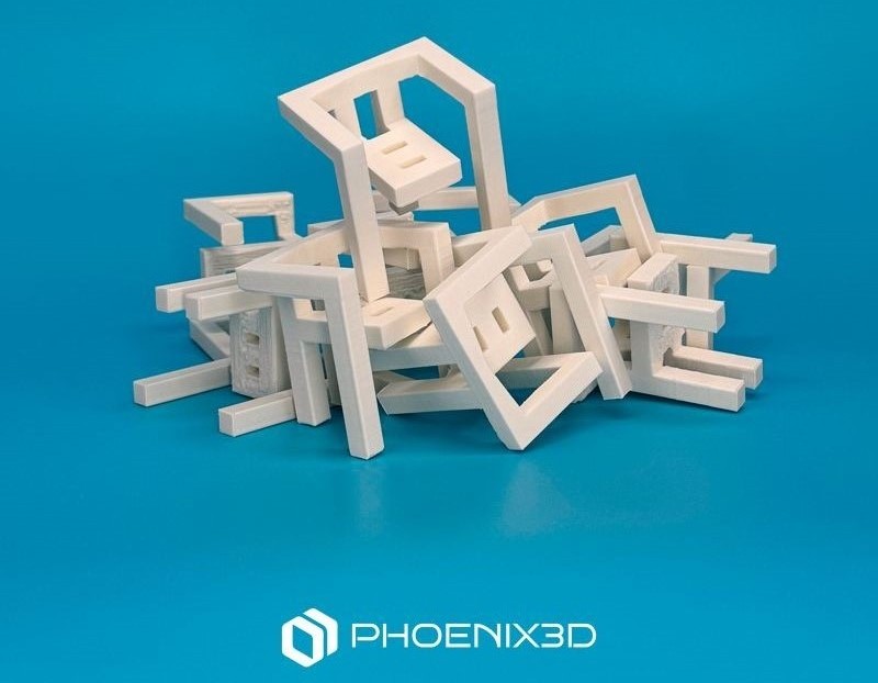 Phoenix 3D diseña maquetas de sillas con impresoras 3D para Adriane Escarafullery