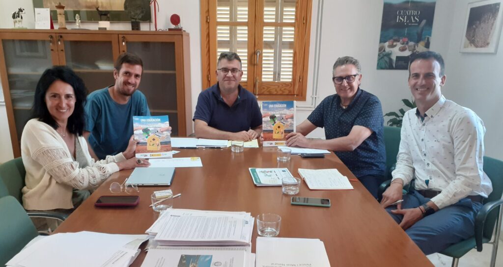 PIMEM, Unió de Pagesos y COAG presentan un proyecto educativo sobre agroalimentaria