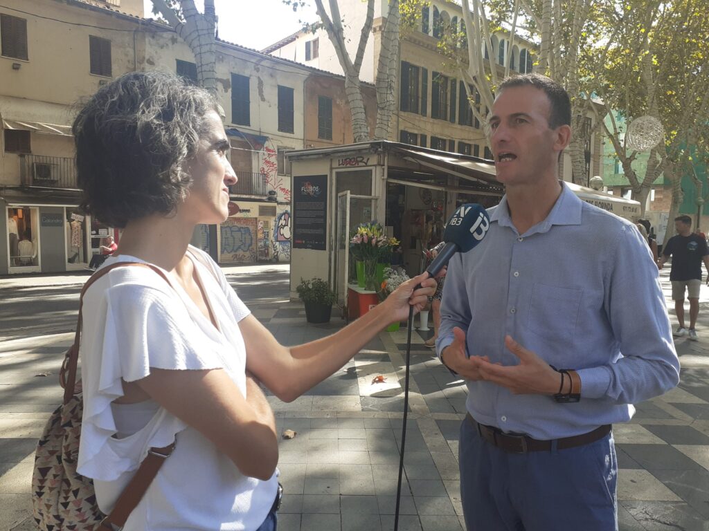 Mora sobre el paro de septiembre: "Con buenos datos hay que poner las luces largas y