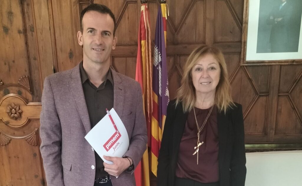 PIMEM visita a la delegada de la Agencia Tributaria para tratar el REIB